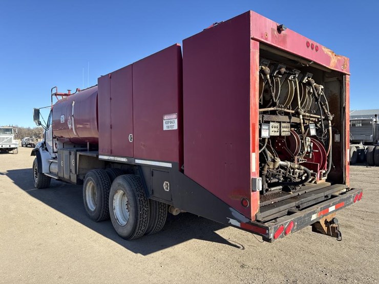 #1953-•-1998-ford-fuel-truck-image-3