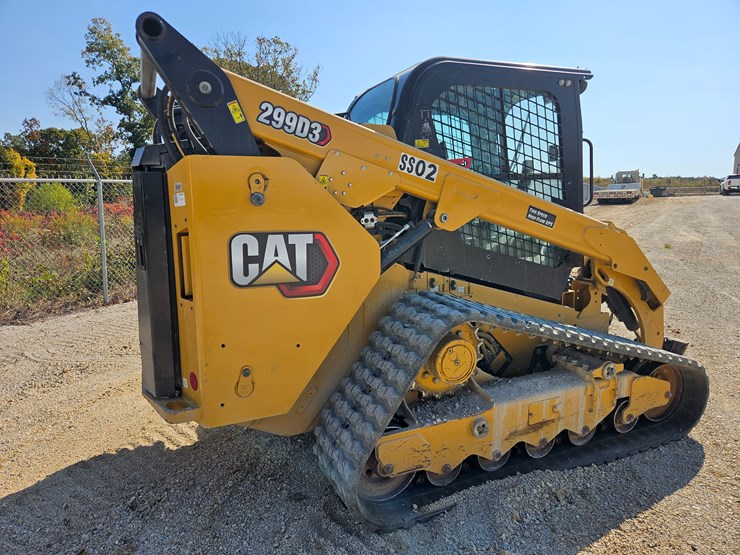 2023-caterpillar-299d3-image-14