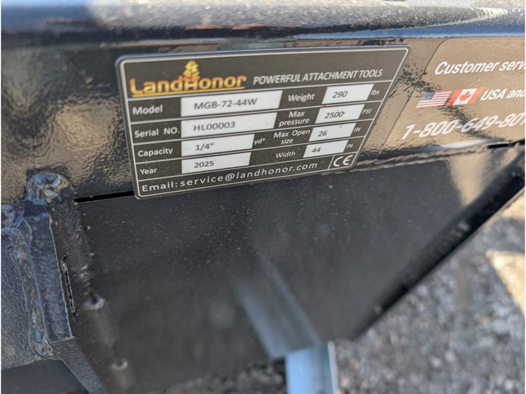 landhonor-mini-skid-steer-grapple-bucket-44"-image-7