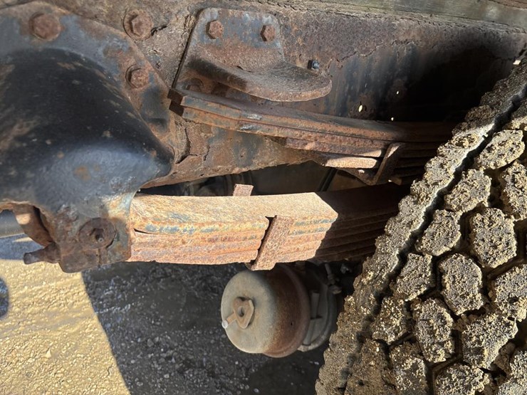 #1337-•-1998-mack-cs200-flatbed-truck-image-44