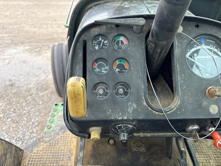 john-deere-4640-image-53