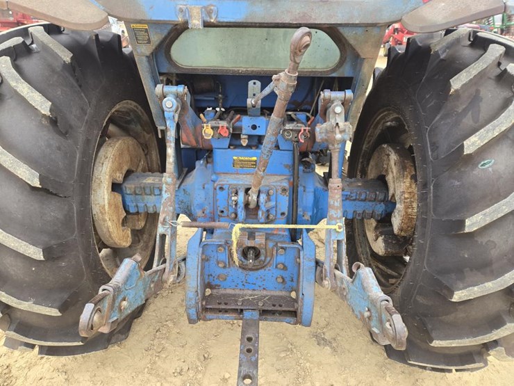 1978-ford-9700-image-11