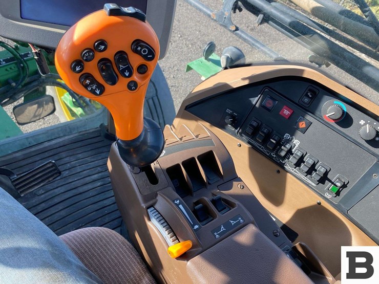 2013-john-deere-4830-image-79