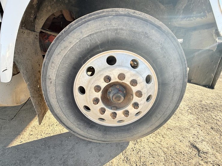 #1980-•-2008-international-eagle-day-cab-truck-tractor-image-64