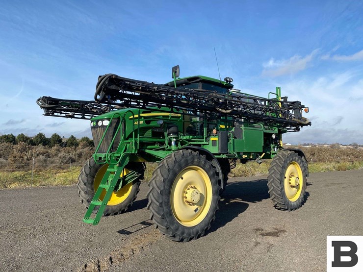 2013-john-deere-4830-image-1