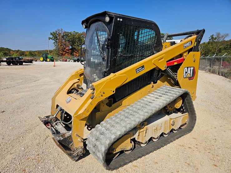 2023-caterpillar-299d3-image-3
