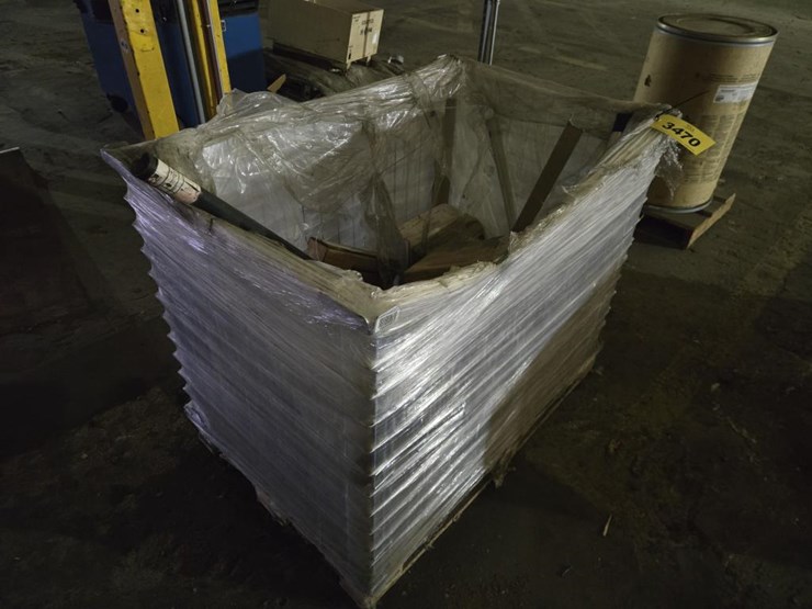 #3470-•-crate-of-misc.-welding-wire-and-rods-image-2