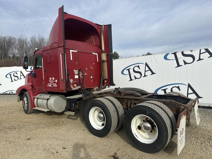 2000-international-9200i-image-3