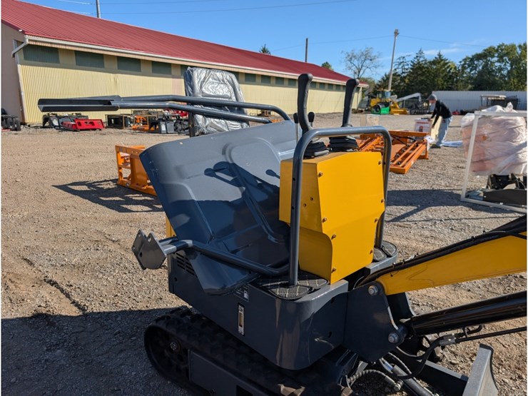 landhonor-lhr-kn16-cem-mini-excavator-image-5