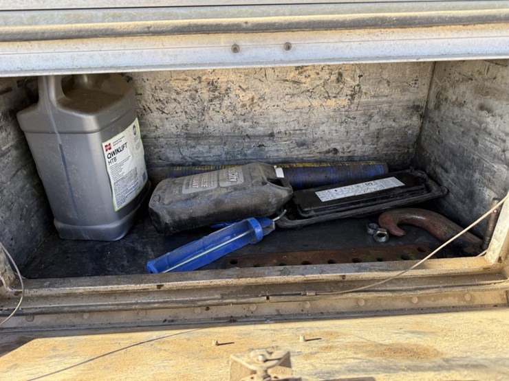 #1953-•-1998-ford-fuel-truck-image-57