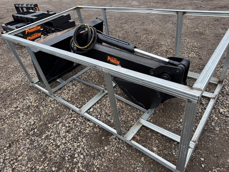 pabreak-52"-skid-steer-backhoe-image-4