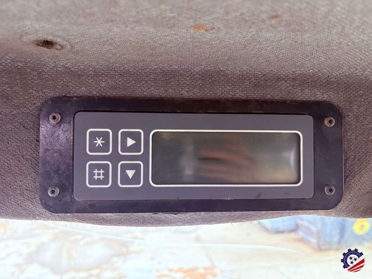 1995-volvo-a30-image-73