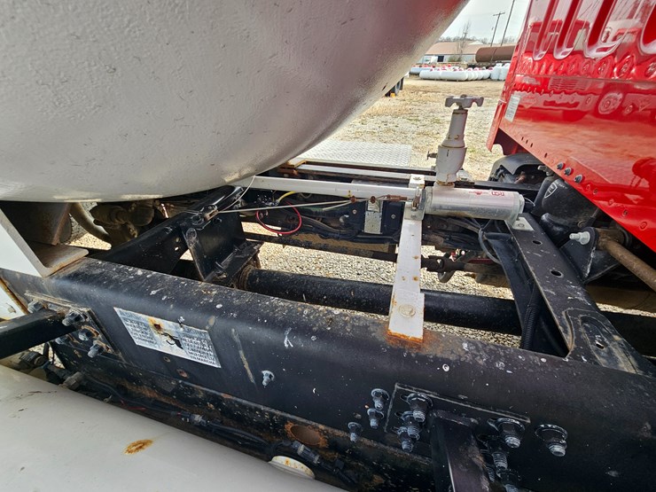 2016-freightliner-s2g-image-90