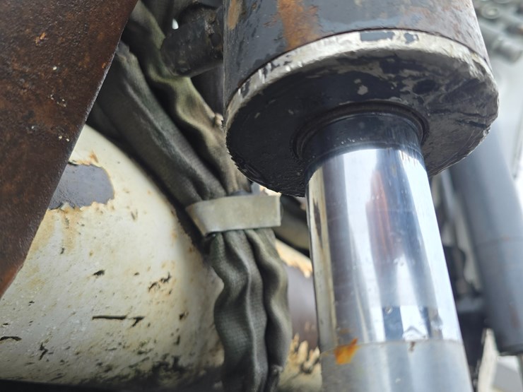 bobcat-t250-image-38