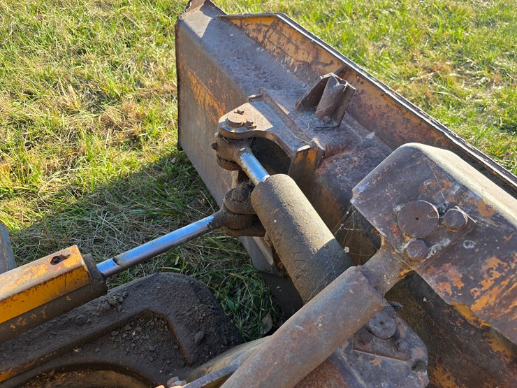 komatsu-d37p-2-image-43