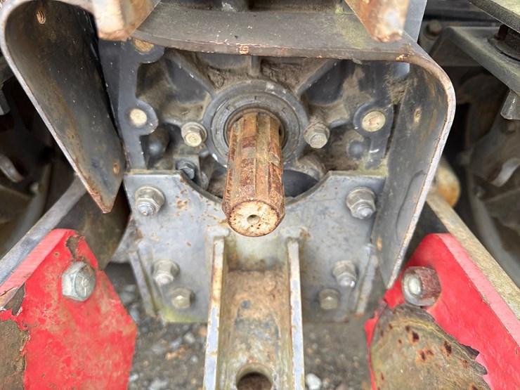 massey-ferguson-1210-image-7