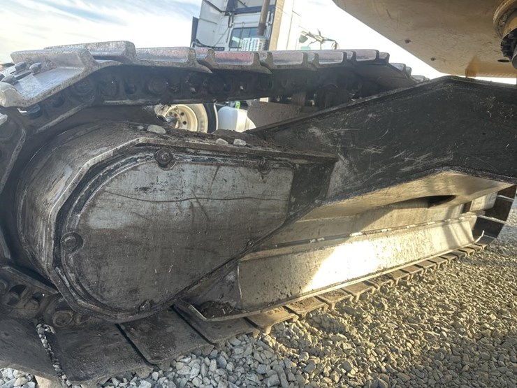 2016-caterpillar-501-hd-image-64