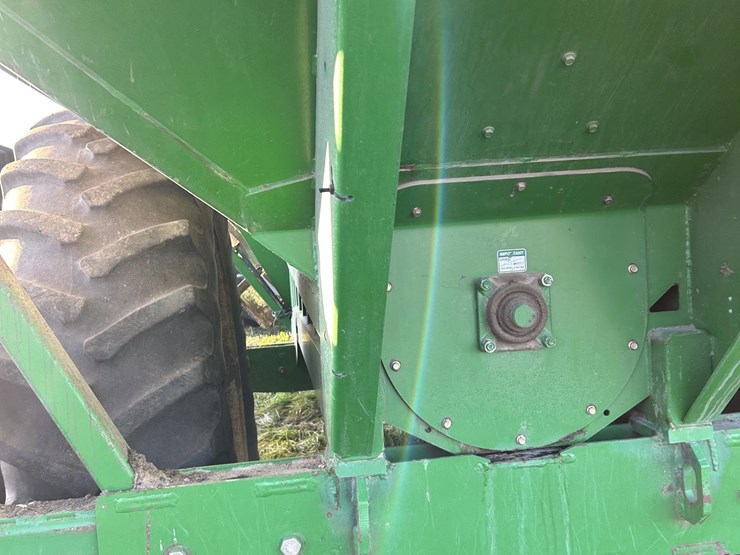 2010-parker-1348-image-33