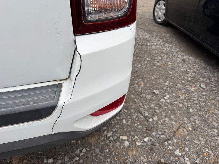 2014-jeep-compass-image-26