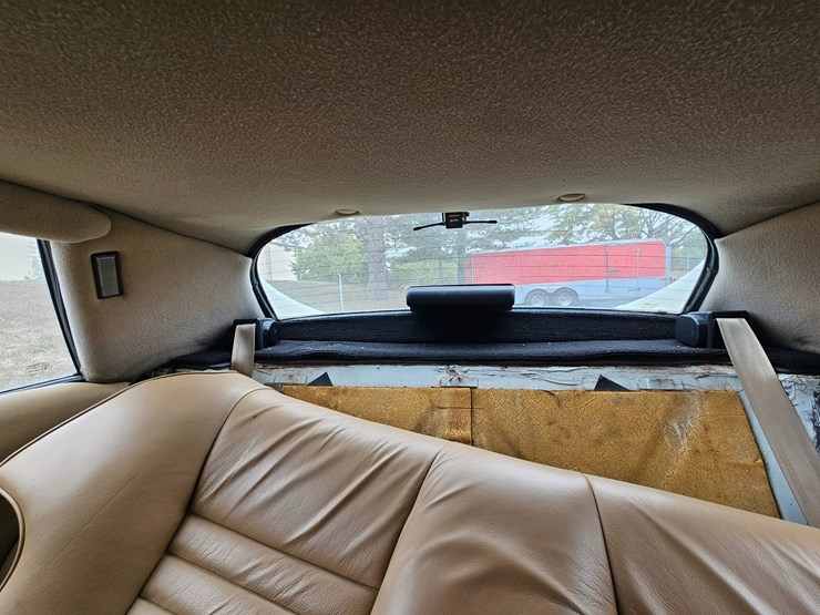 #21242-•-1990-jaguar-xjs-passenger-car-image-43