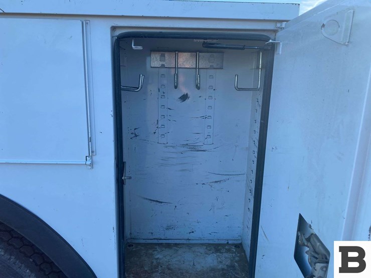 2011-international-durastar-4300-image-39