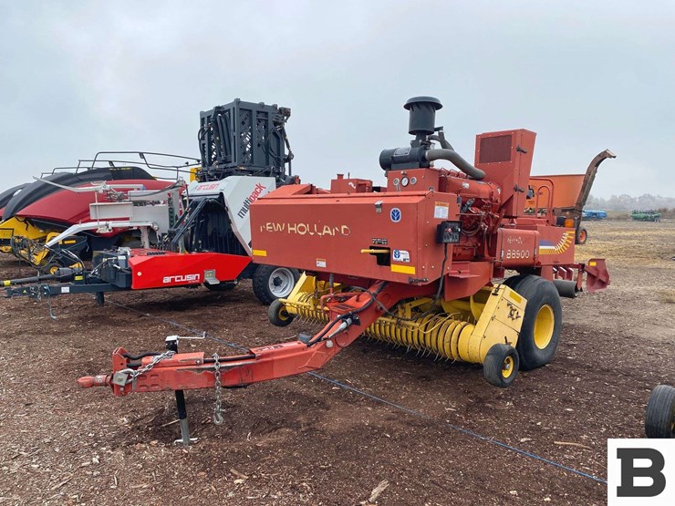 2002-new-holland-bb900-image-1