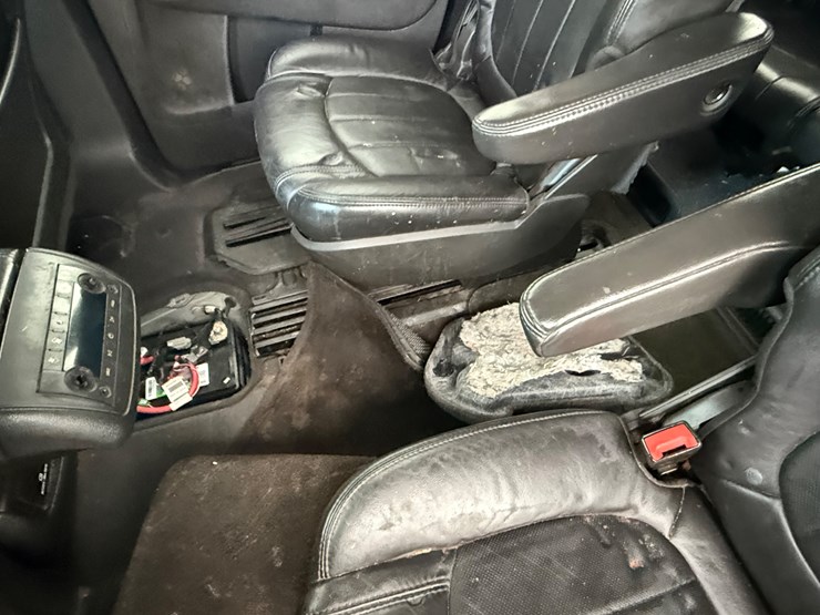 2012-buick-enclave-image-34