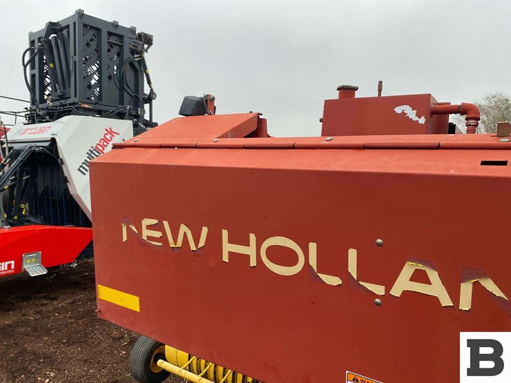 2002-new-holland-bb900-image-10