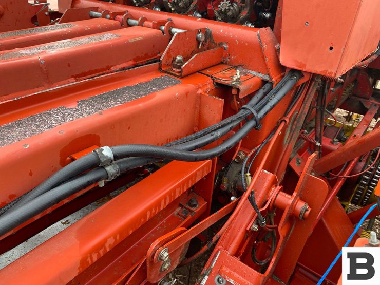 2002-new-holland-bb900-image-39