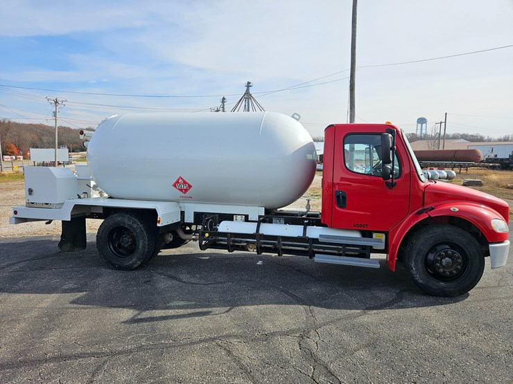 2016-freightliner-s2g-image-20