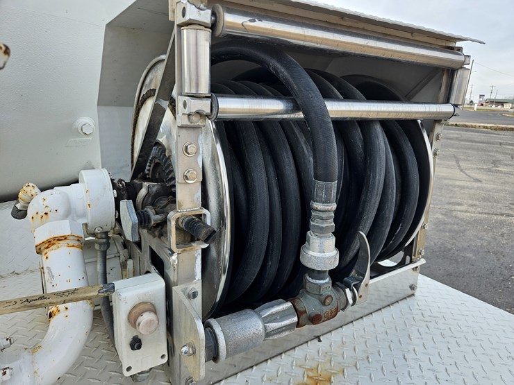 2018-freightliner-s2g-image-75