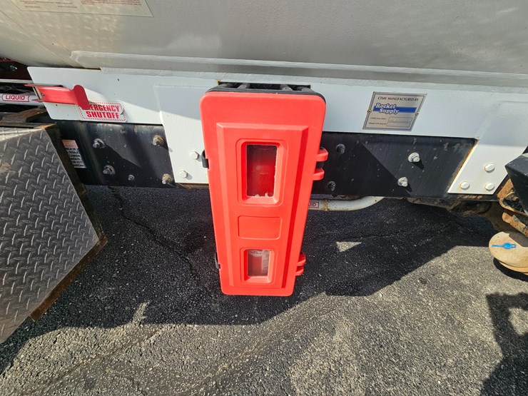 2016-freightliner-s2g-image-82