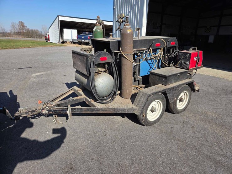 miller-bobcat-225g-image-1