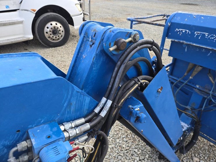 2002-genie-s65-image-16