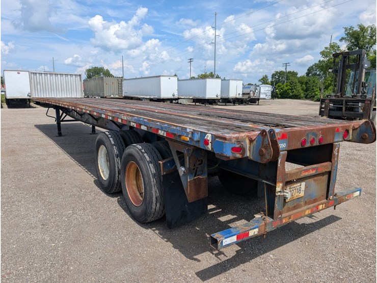 2007-great-dane-flatbed-image-9