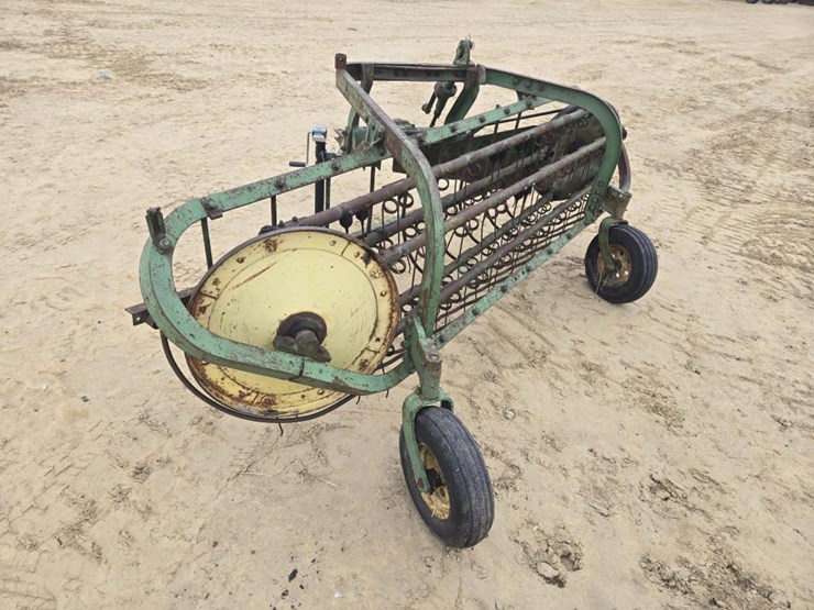 john-deere-350-image-4