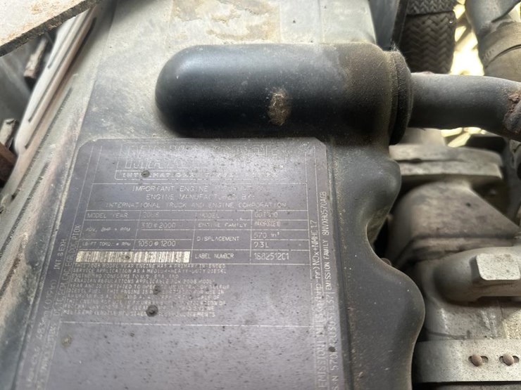 2009-international-7400-image-46