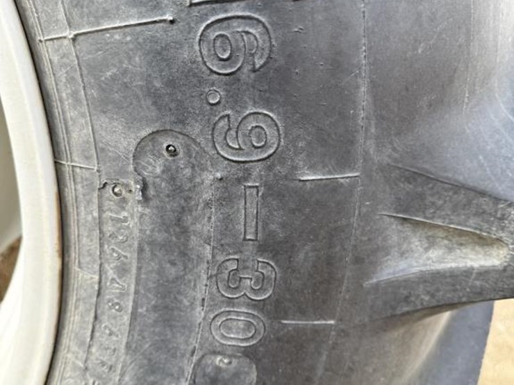 2009-massey-ferguson-3625-image-25