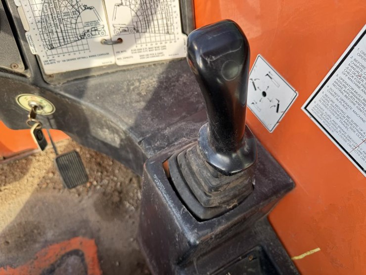 2006-jlg-g6-42a-image-26