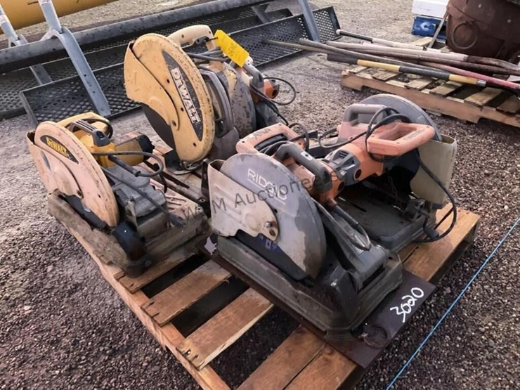 pallet-of-asst-chop-saws-image-1