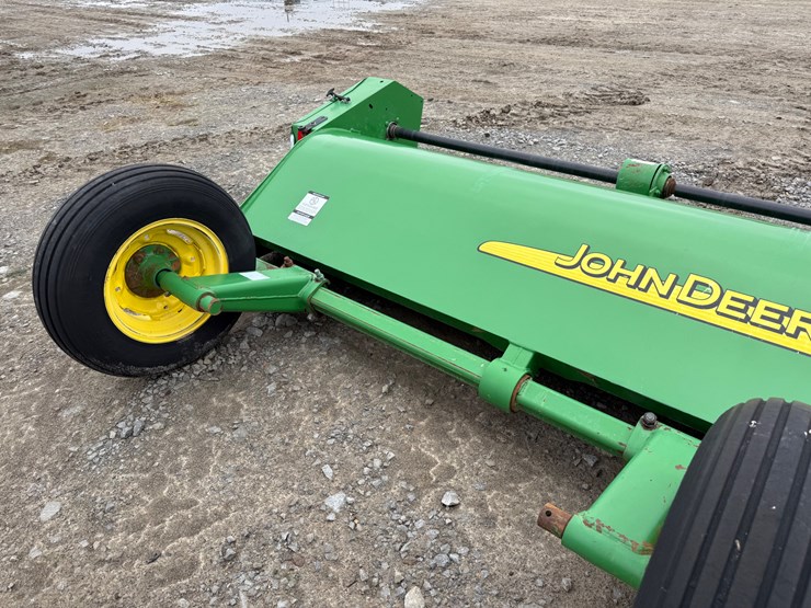 john-deere-520-image-9