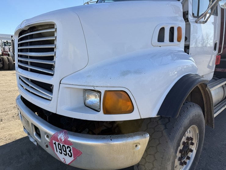 #1953-•-1998-ford-fuel-truck-image-9