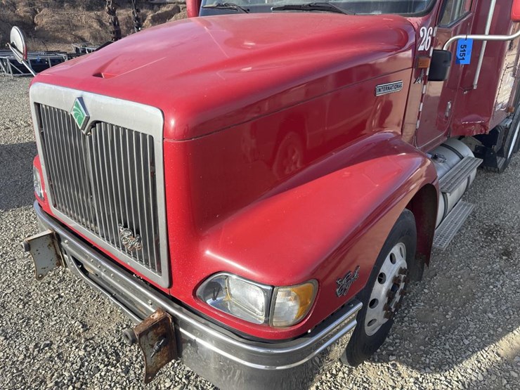 2000-international-9200i-image-9