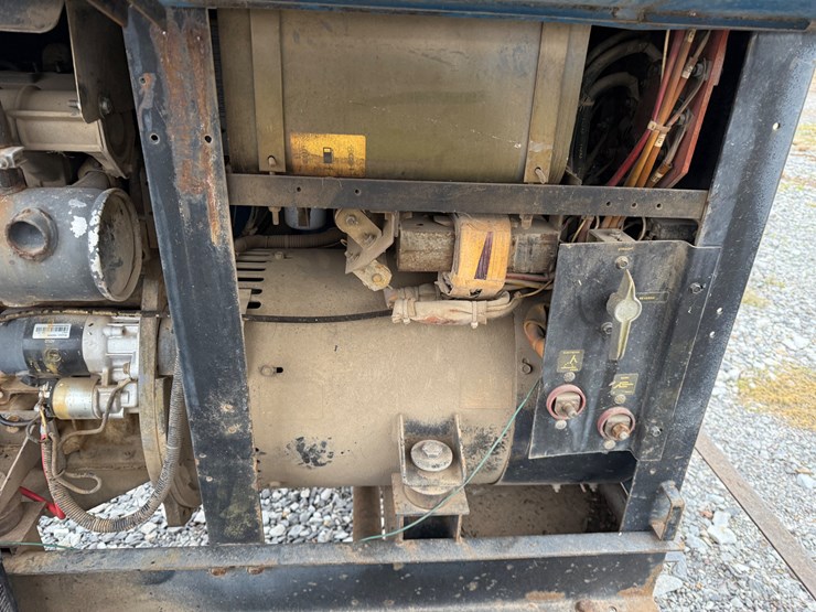 #9-•-miller-big-blue-251d-portable-welder-kh528861-inv#33560-image-14