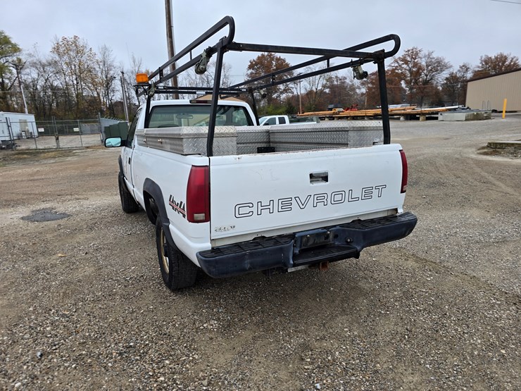 1997-chevrolet-k2500-image-13