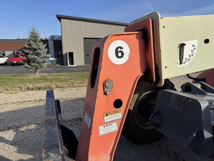 2006-jlg-g6-42a-image-9