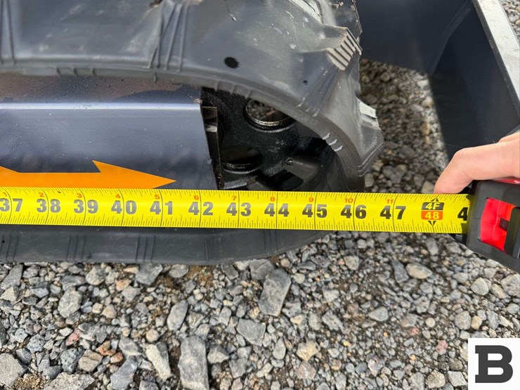 2025-cfg-industrial-mx12r-mini-excavator-image-16