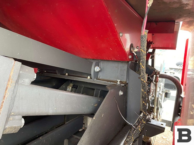 massey-ferguson-1844s-image-25