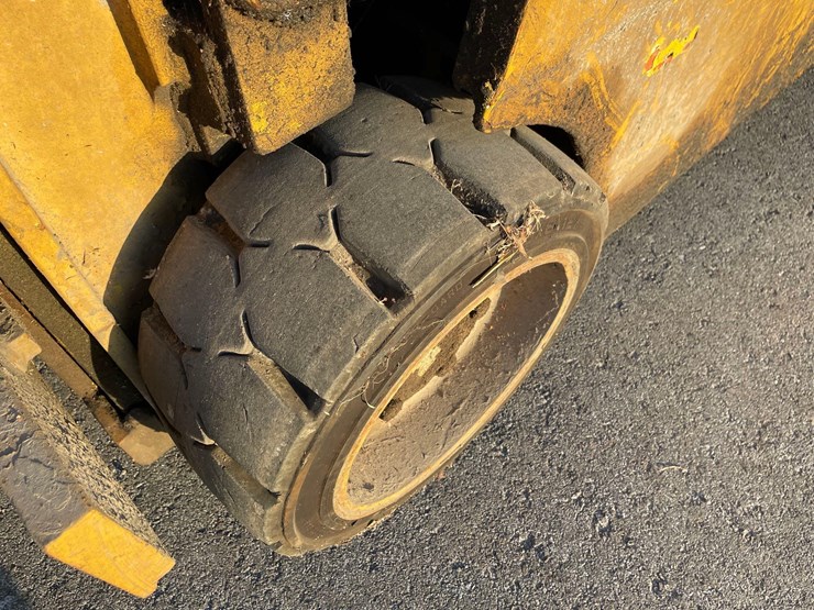 yale-5000#-lp-forklift-image-11