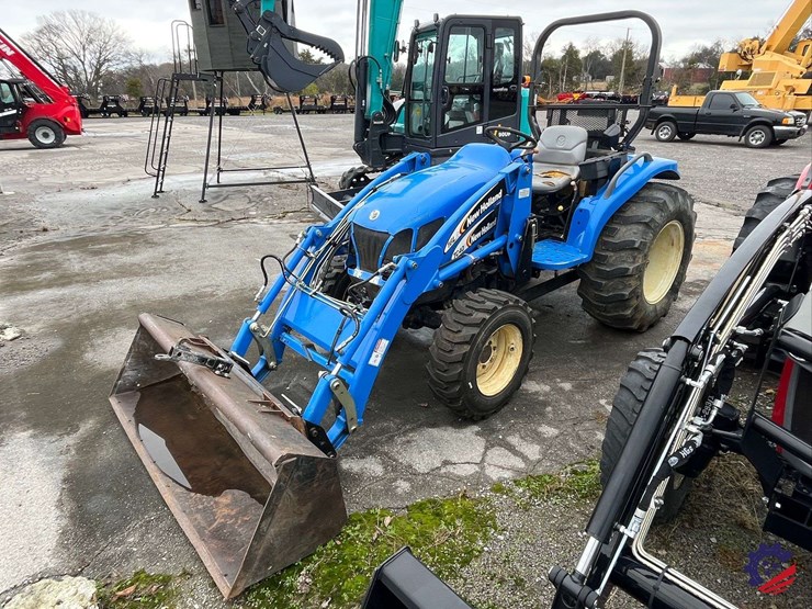 new-holland-tc40a-image-1